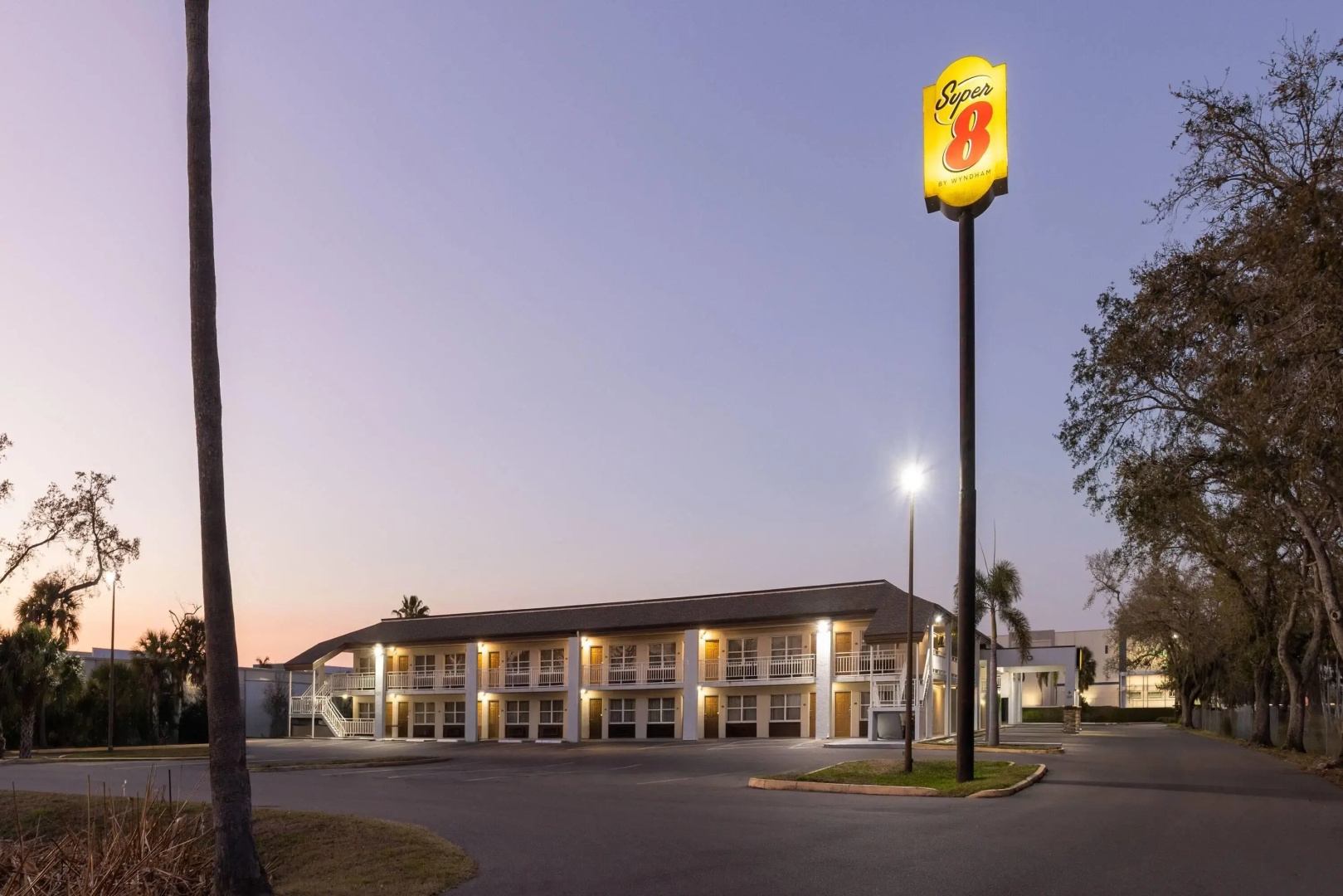 Foto - Super 8 by Wyndham Ellenton Bradenton Area