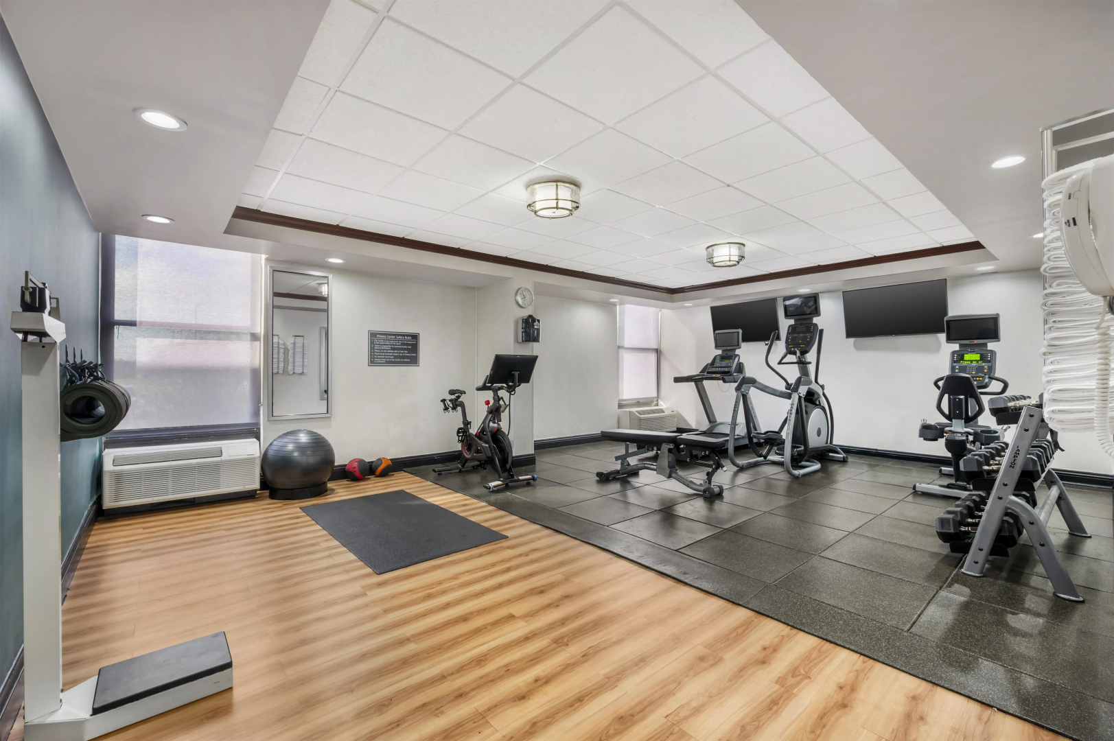 Photo - Best Western Plus Indianapolis NW Hotel