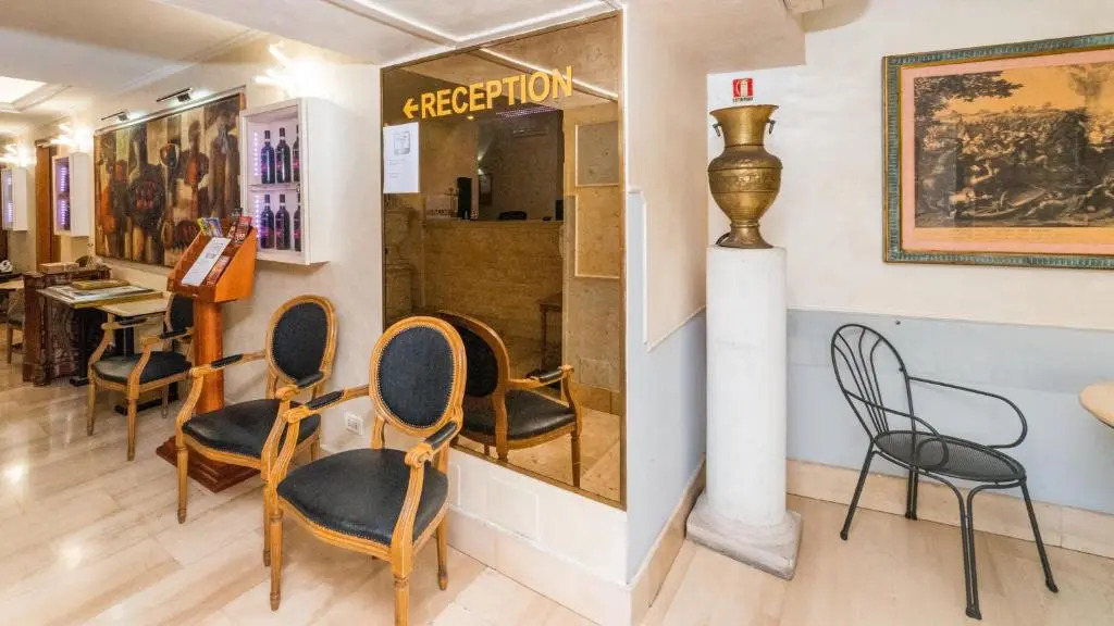 Photo - Hotel Center 2