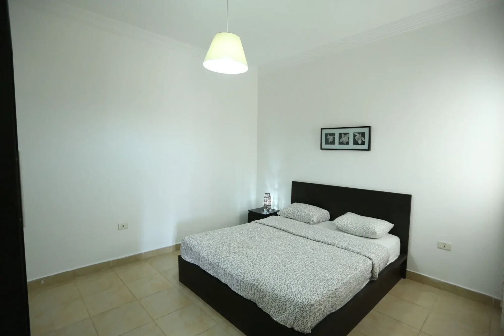 Photo - Lilly Apartments