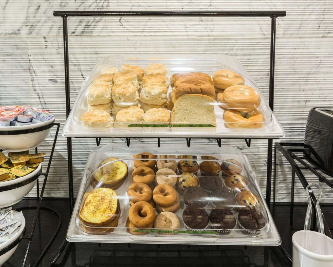 Foto - Econo Lodge Inn & Suites East Houston I-10