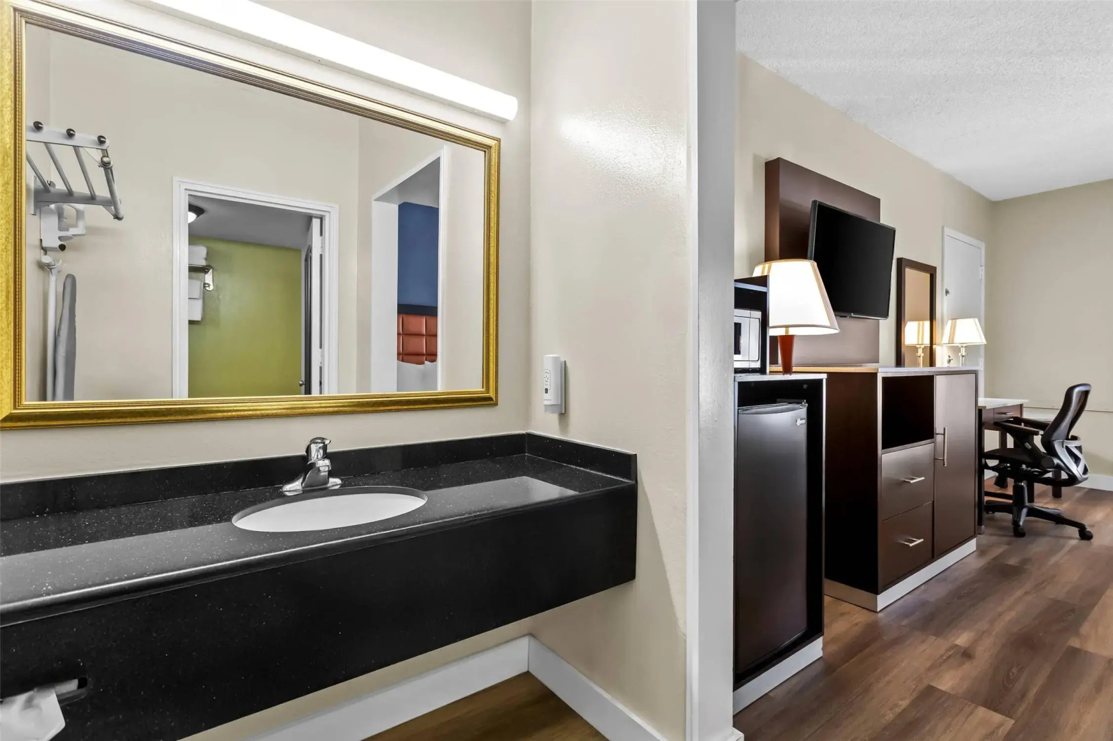 Foto - Quality Inn Tampa Airport - Cruise Port