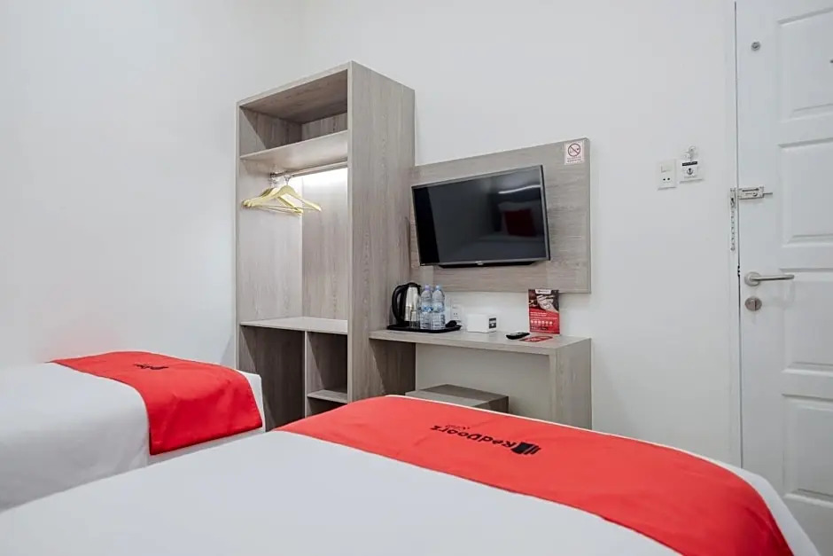 Foto - RedDoorz Plus @ Jalan Juanda Medan