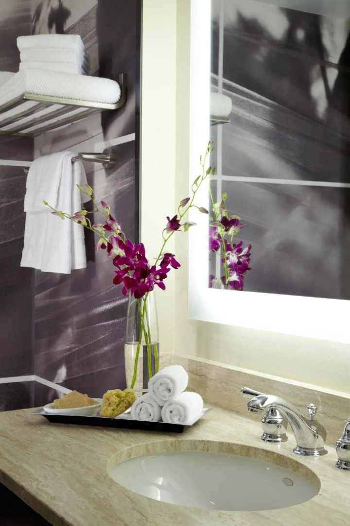 Photo - Renaissance Atlanta Waverly Hotel & Convention Center