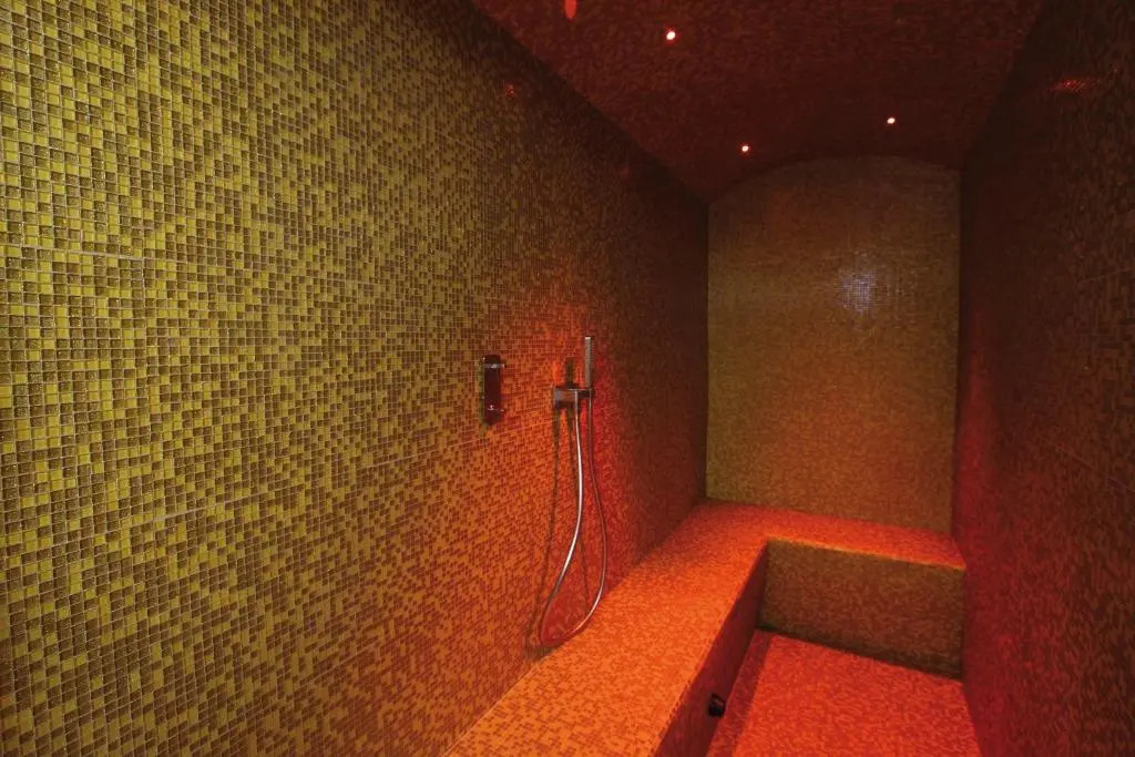 Photo - GOLDEN TULIP CANNES HOTEL de PARIS