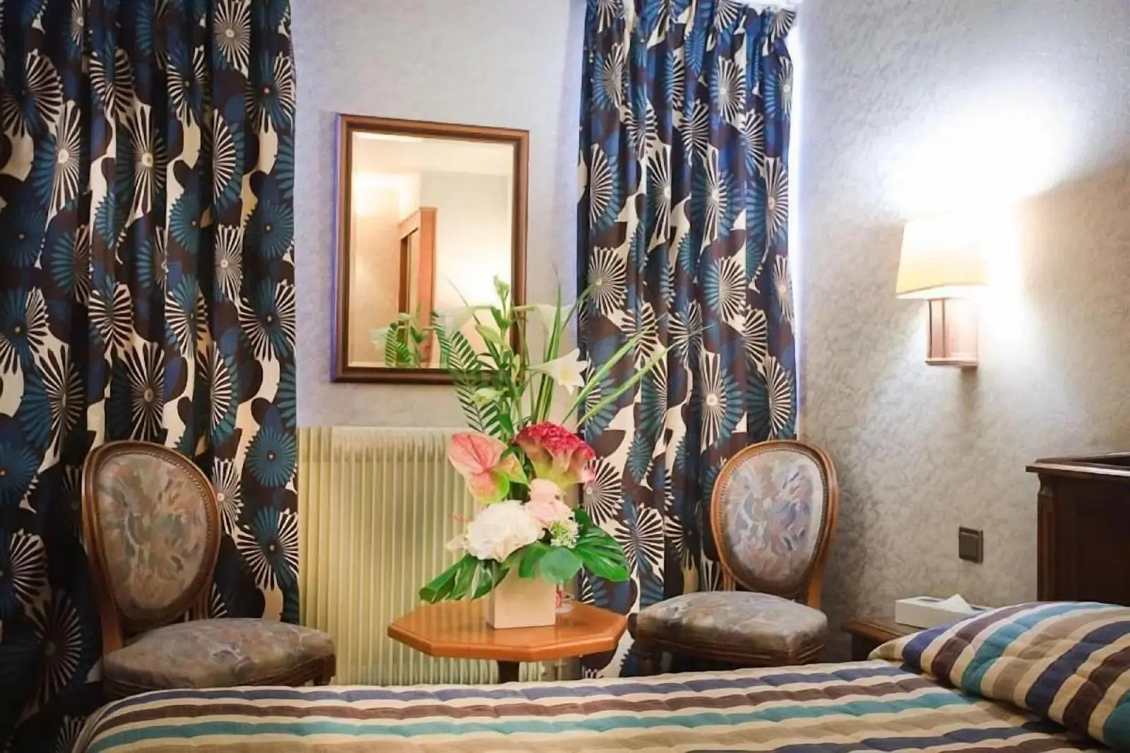 Photo - Hotel Meslay Republique