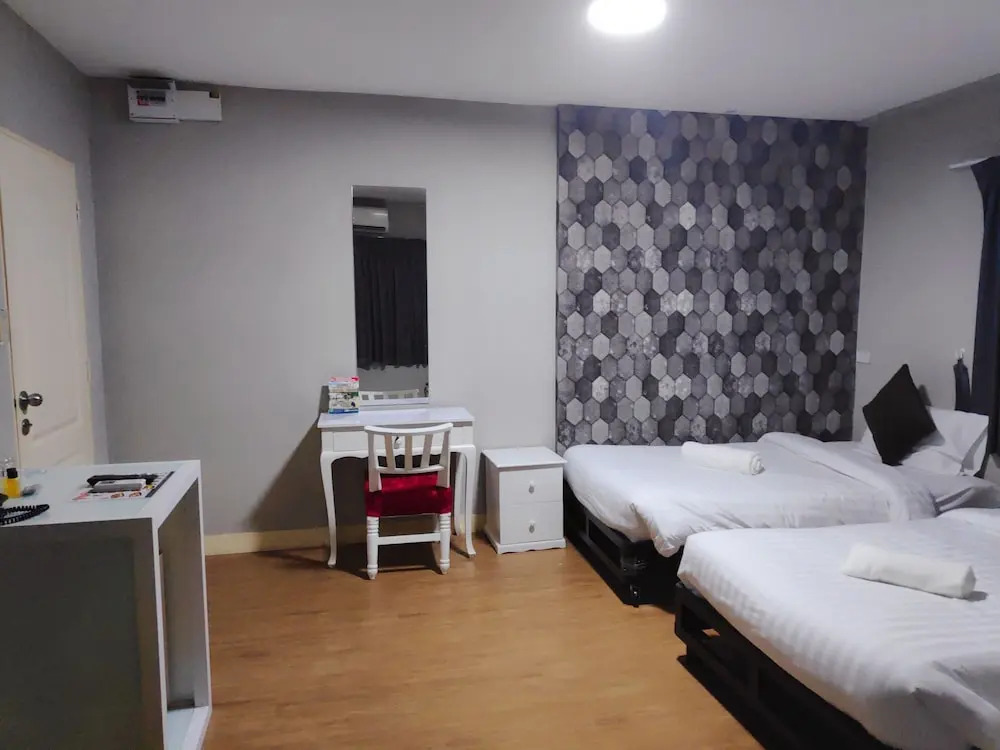 Foto - Tim Place - BTS Phra Khanong