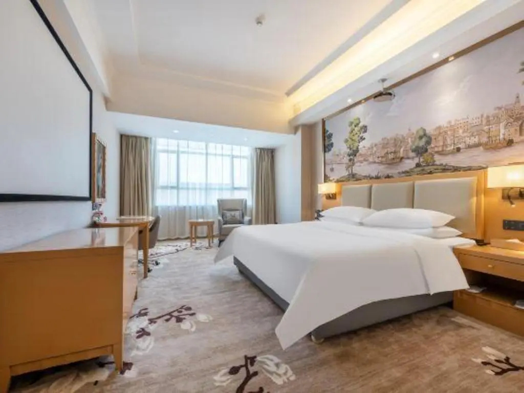 Vienna Hotel Dongguan Changping Avenue