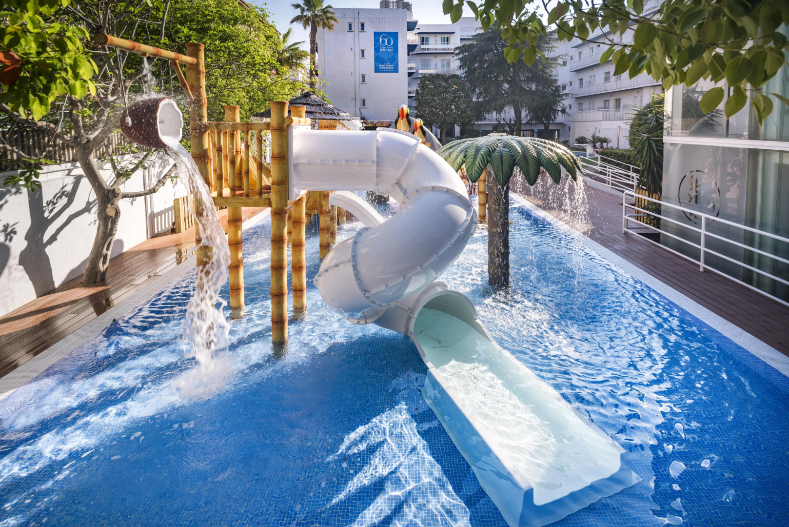 Foto - GHT Balmes, Hotel-Aparthotel&SPLASH
