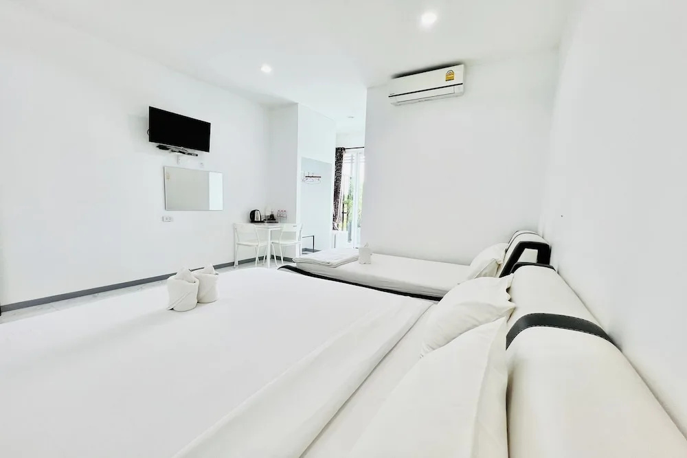Parichat Bandung Hotel