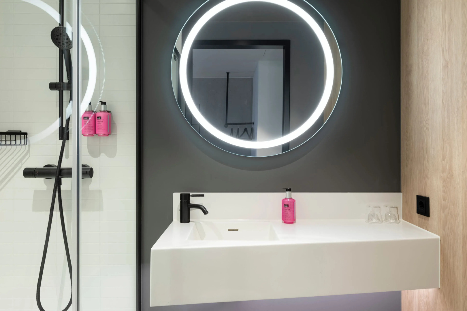 Foto - Moxy Hamburg - Finkenwerder