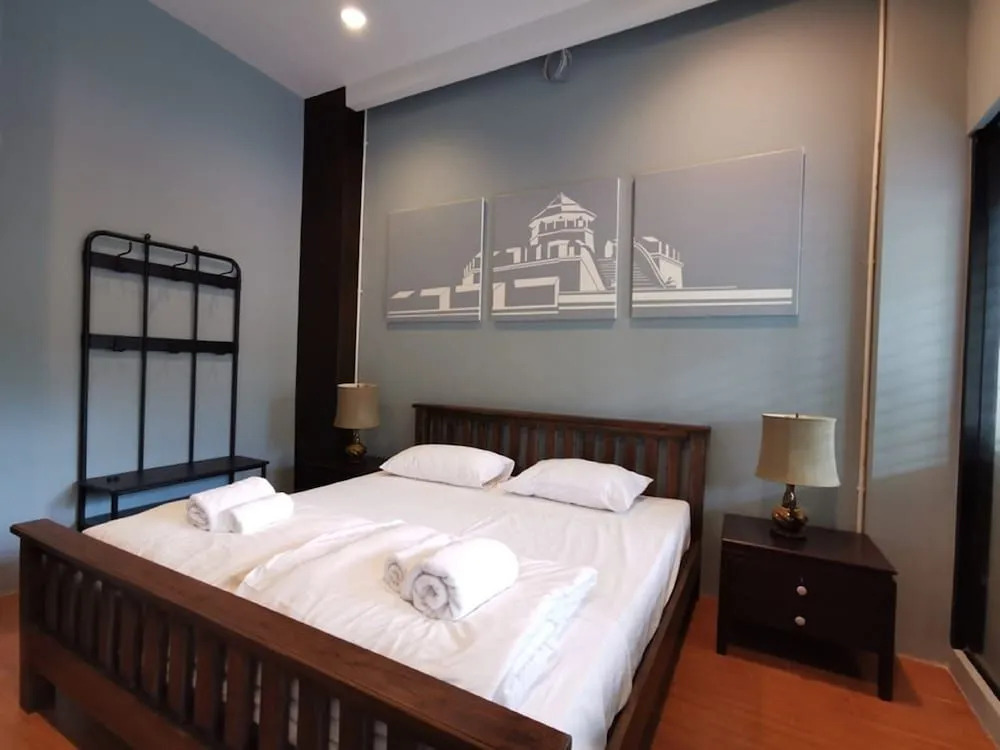 Photo - A Bangkok Journey