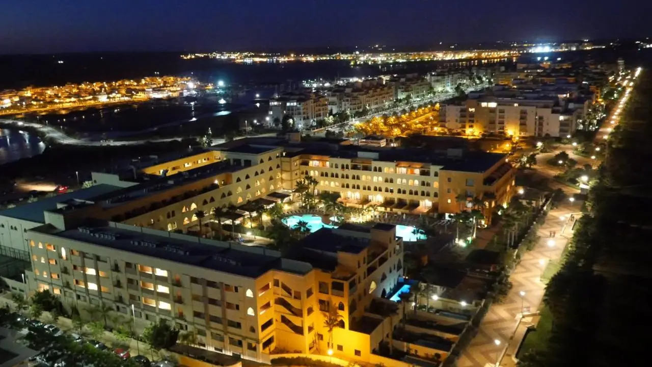 Foto - Apartamentos Playamarina