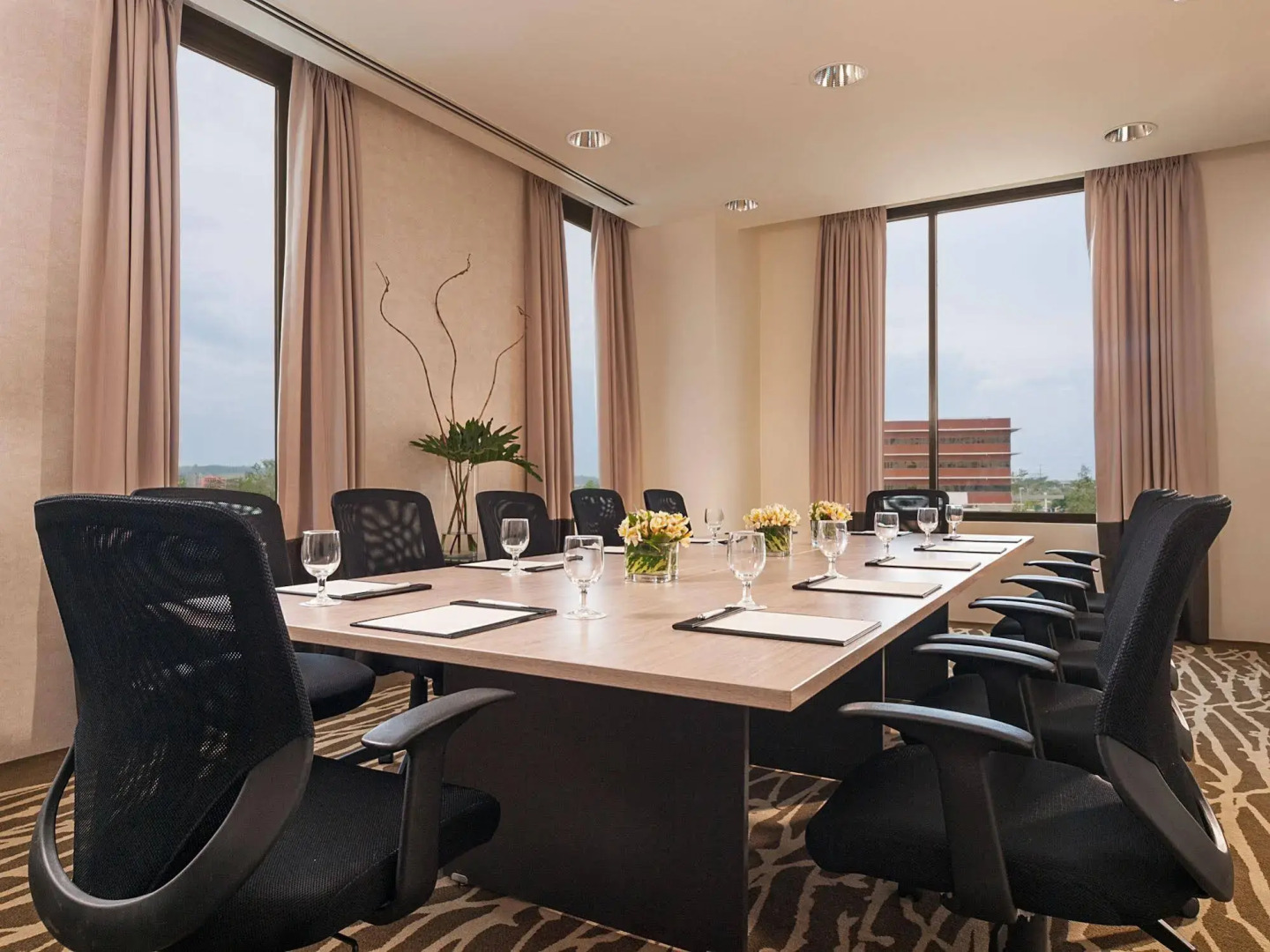 Foto - Seda Nuvali Laguna near Tagaytay