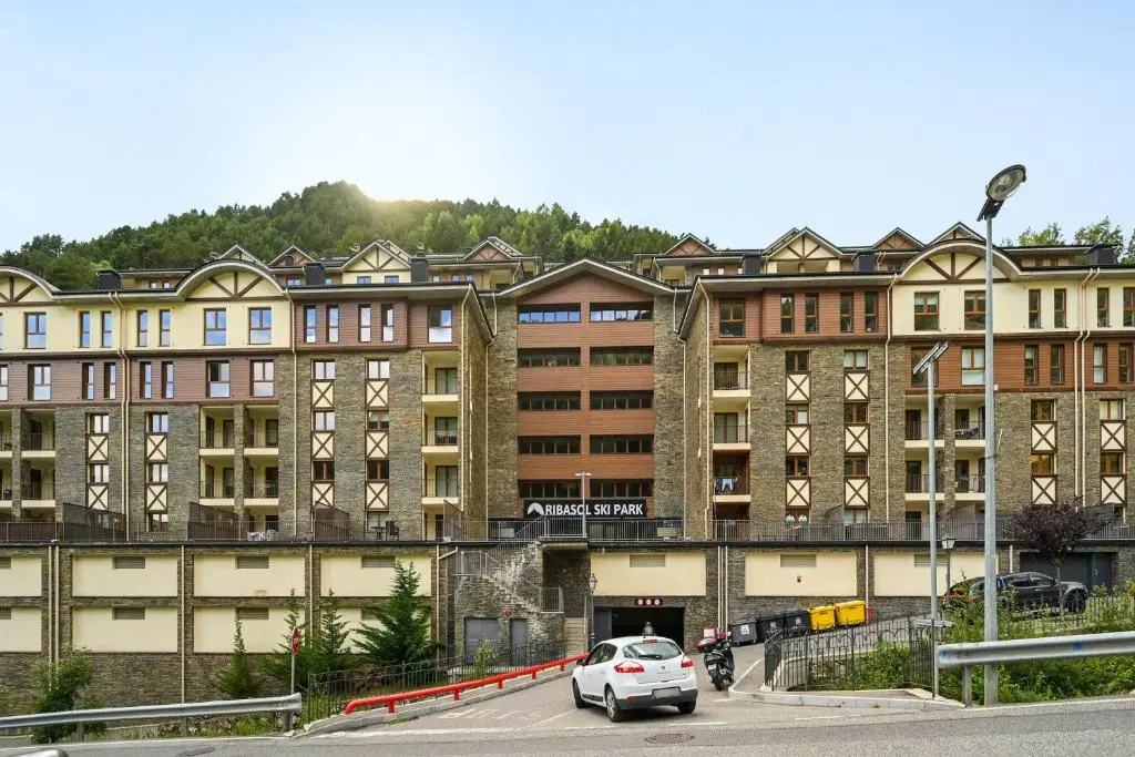 Studio at Arinsal 100 m away from the slopes with wifi — фото 1