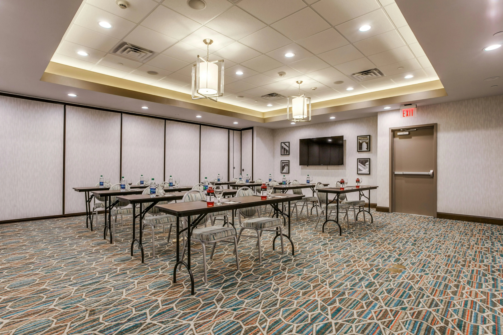 Photo - Hilton Garden Inn North Dallas Central Expy