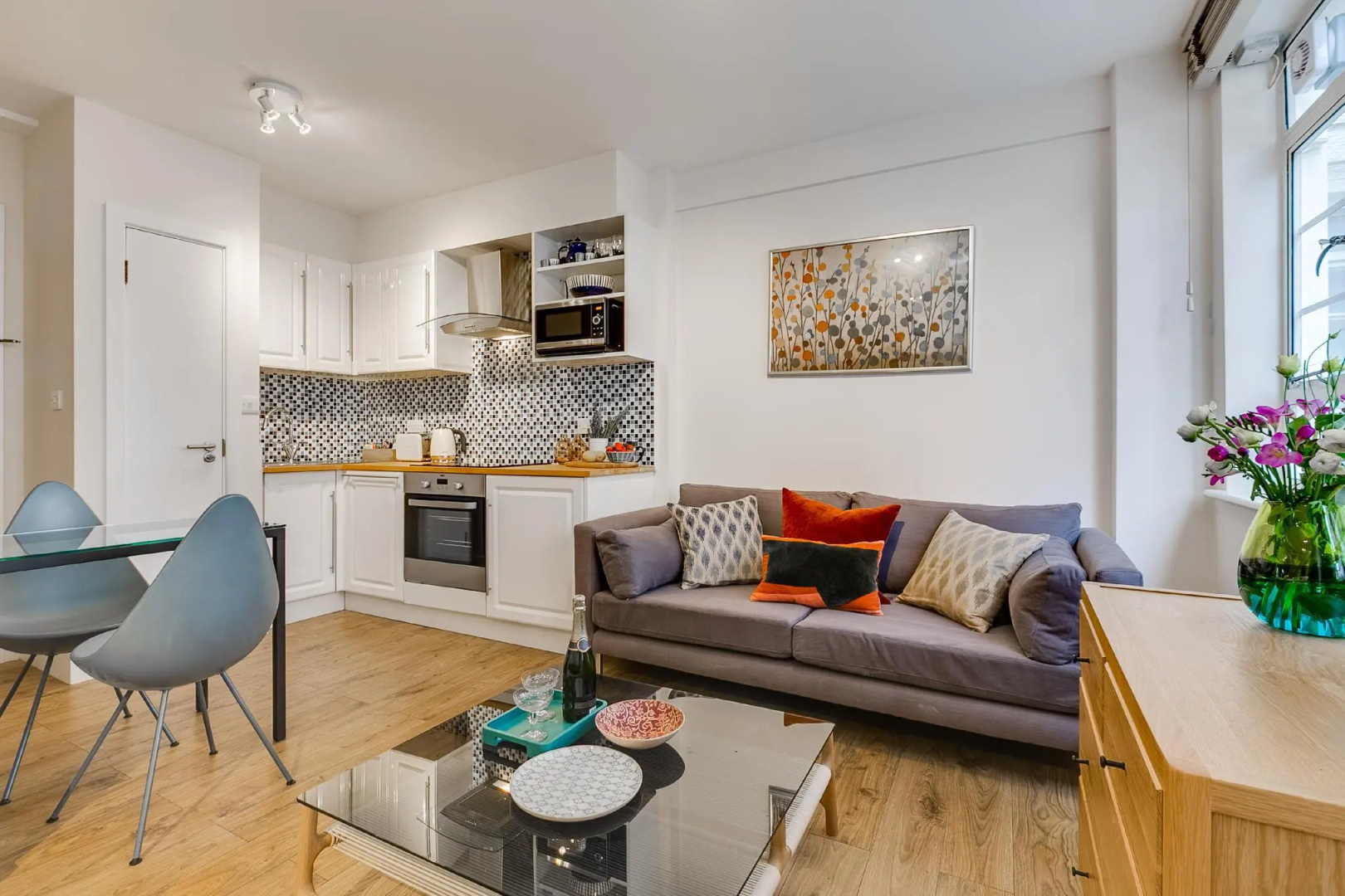 Photo - Nell Gwynn Chelsea Accommodation