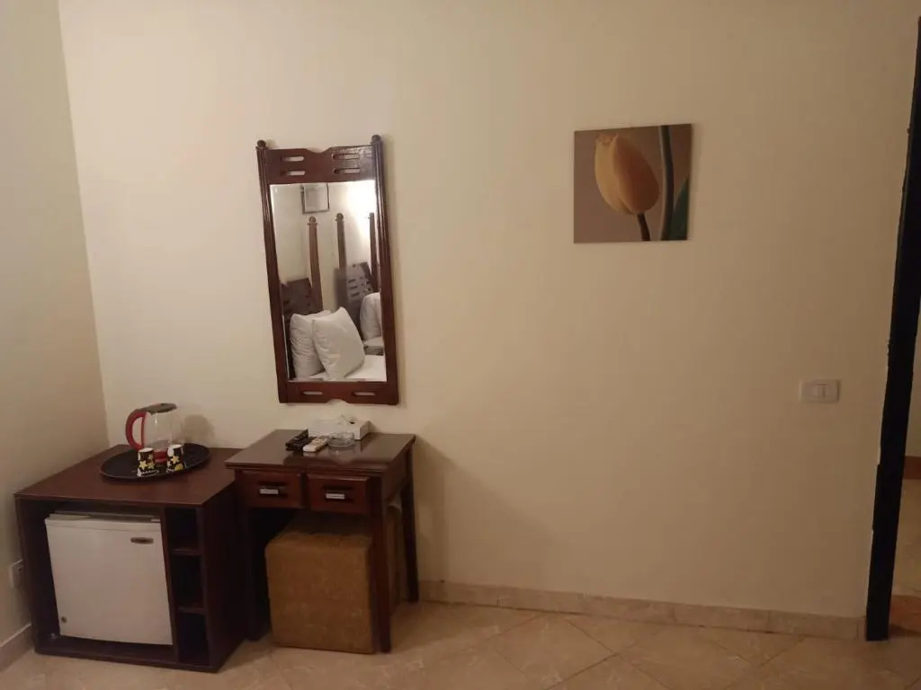 Photo - Golden Carven Hotel