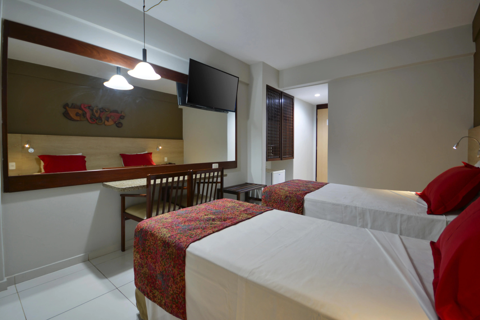 Photo - Littoral Hotel