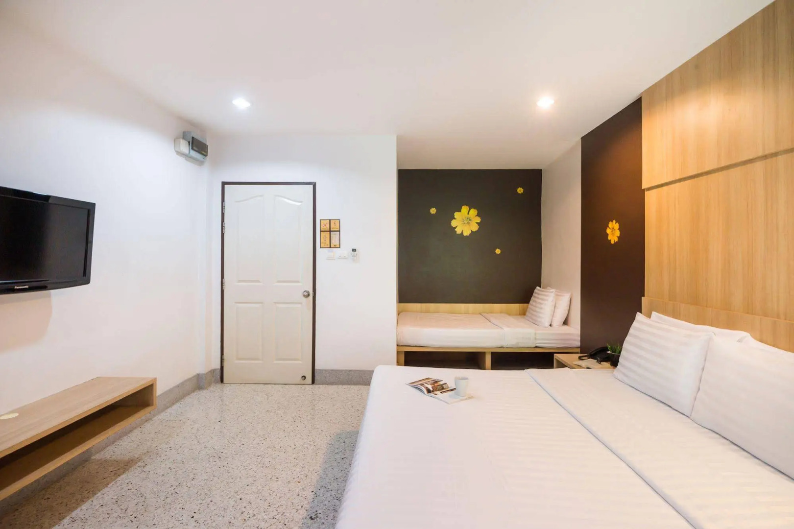 Foto - The Fifth Residence