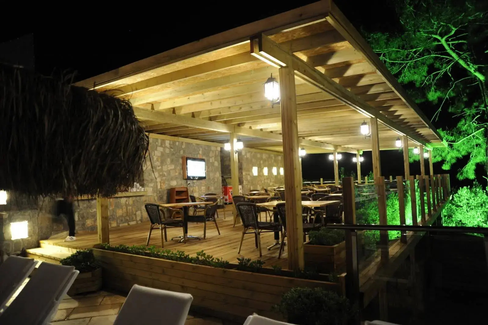 Photo - Manaspark Deluxe Hotel