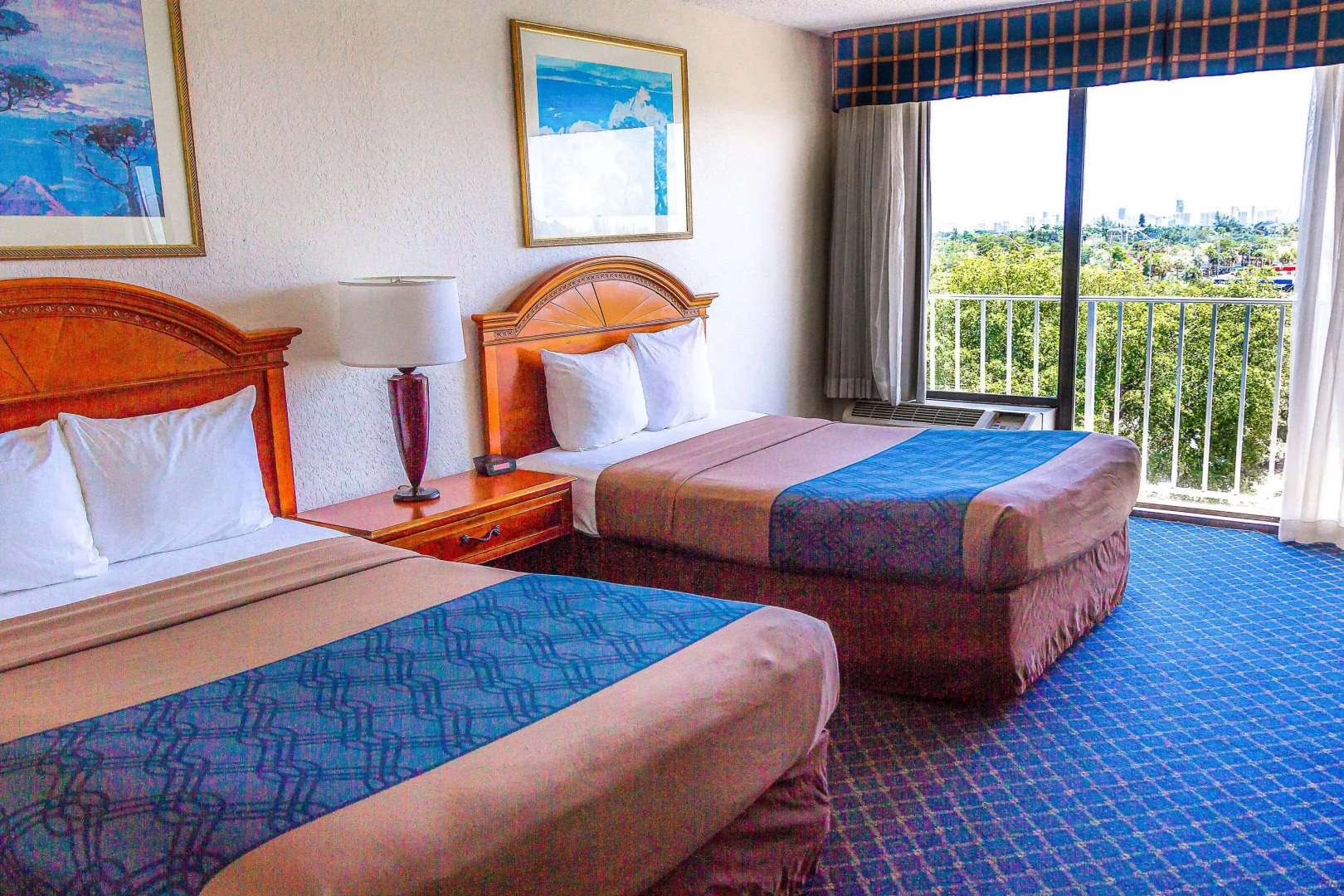 Foto - North Miami Beach Gardens Inn & Suites