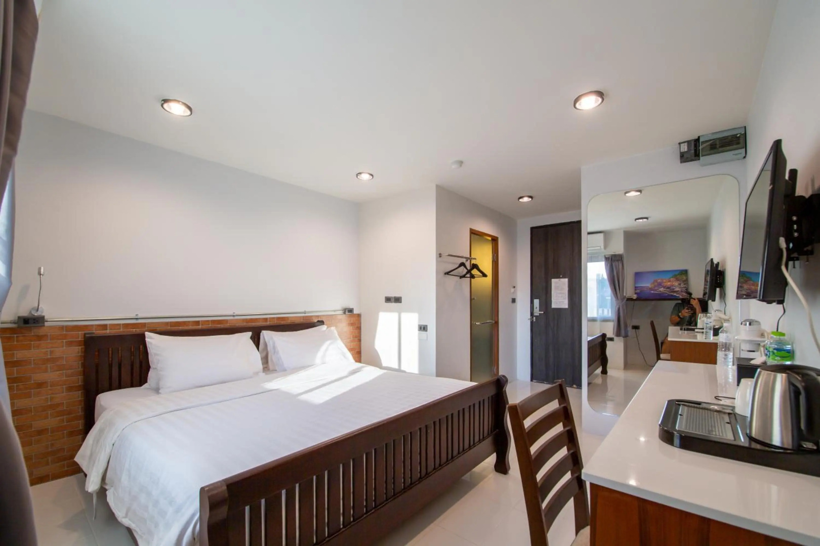 Photo - WE Terminal Hotel