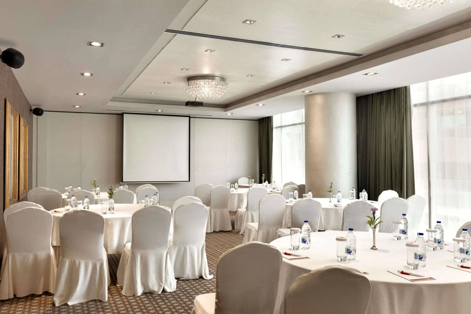 Photo - Montreal Barsha Hotel