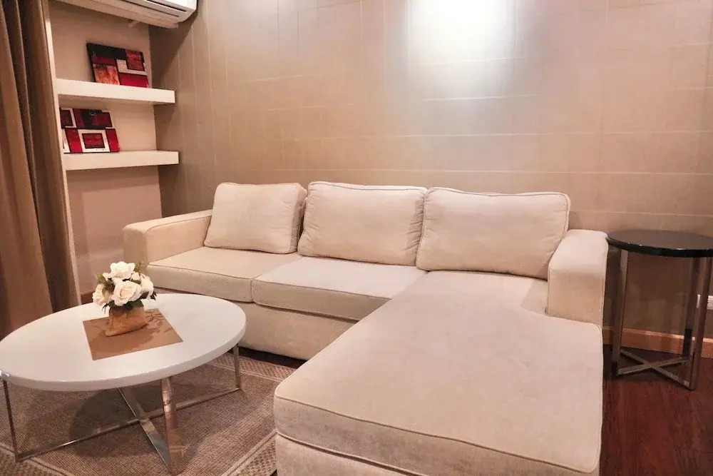 Foto - ICON NARINDRA SUITES HOTEL Sukhumvit Bangkok Thailand 50sqm to 90sqm Rooms & FREE Minibar