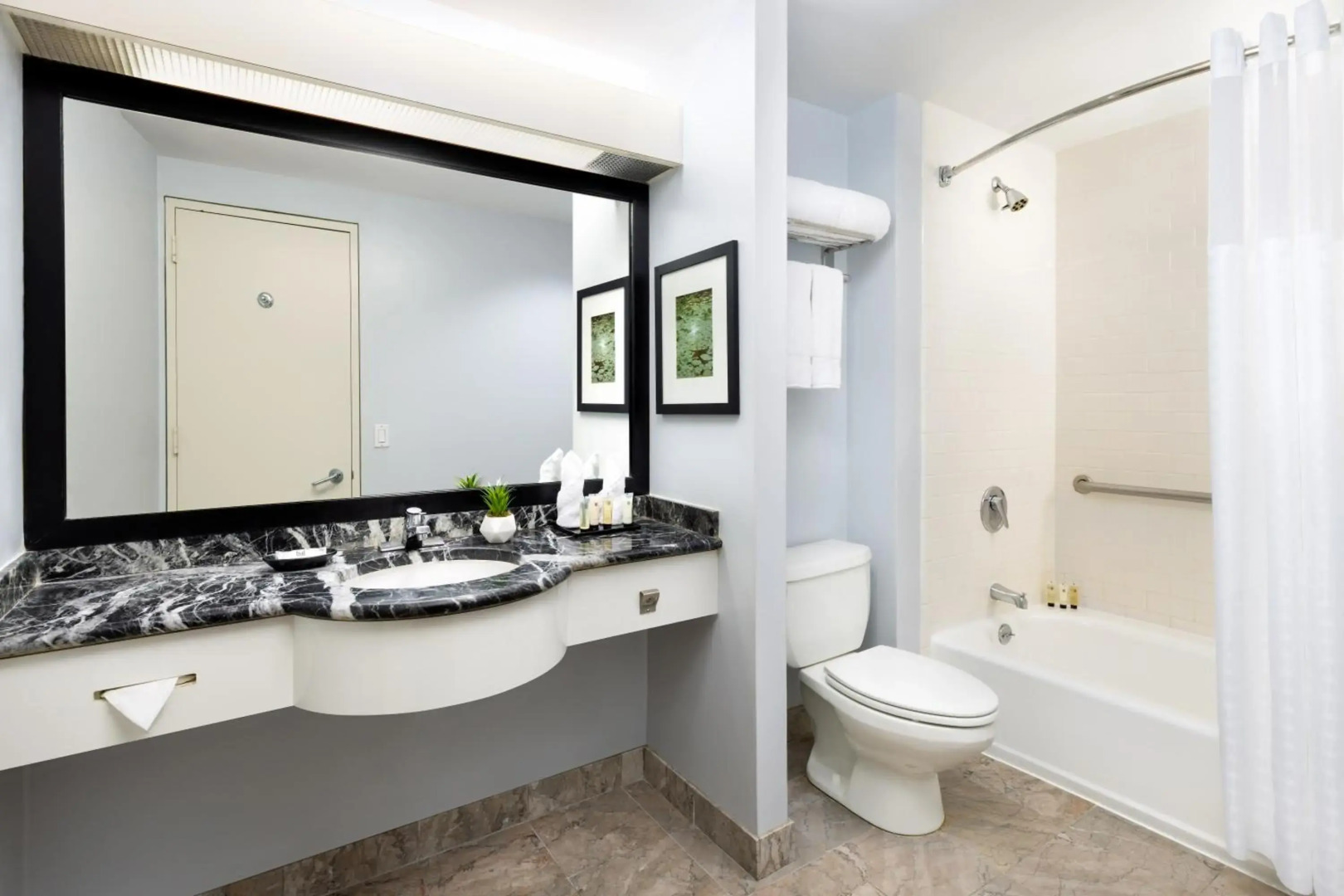 Foto - Jumeirah Carlton Tower London