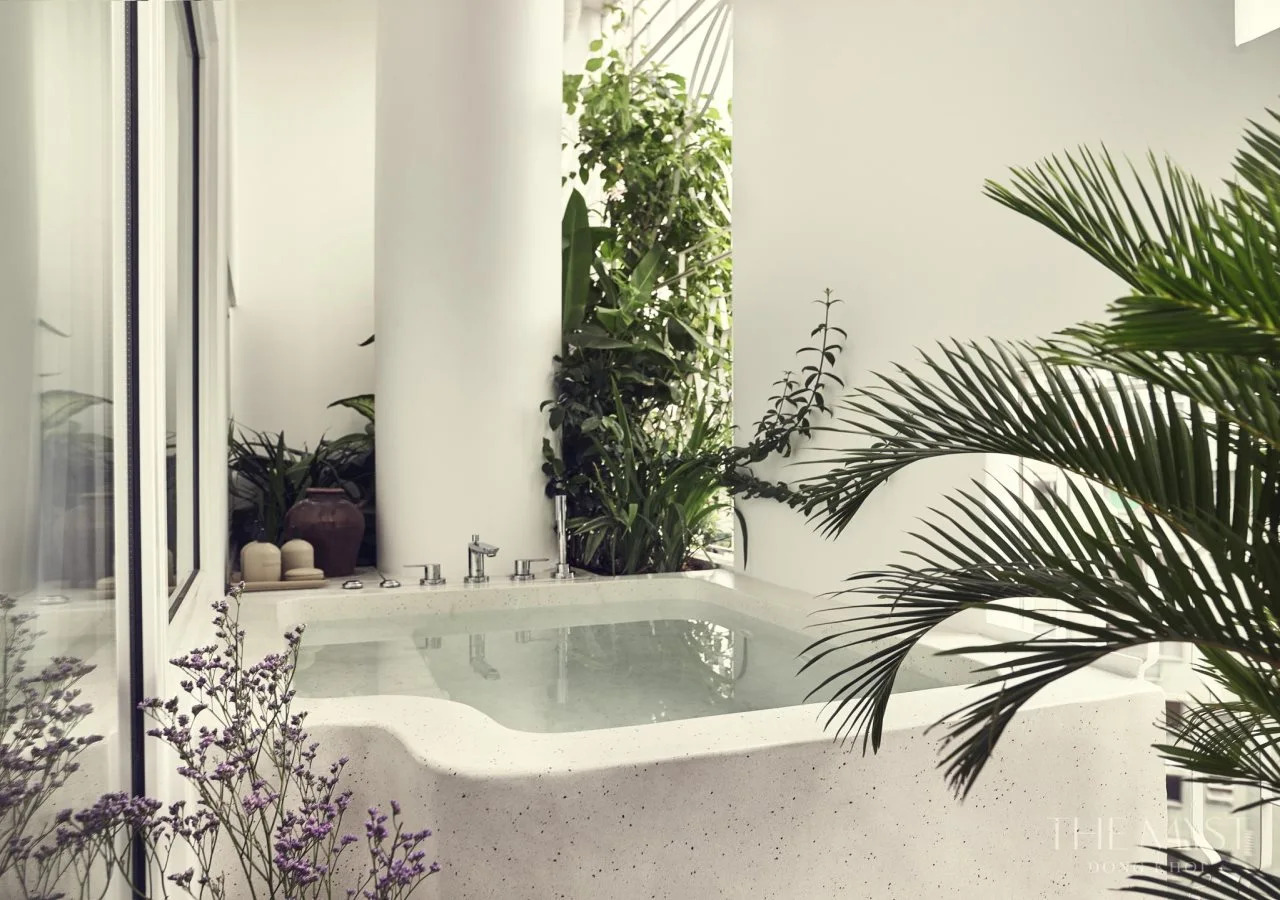 Photo - The Myst Dong Khoi