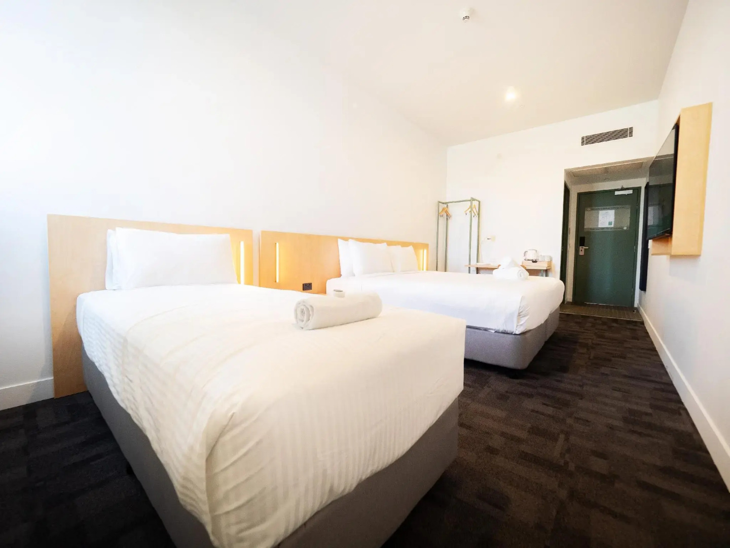 Photo - YHA Sydney Harbour