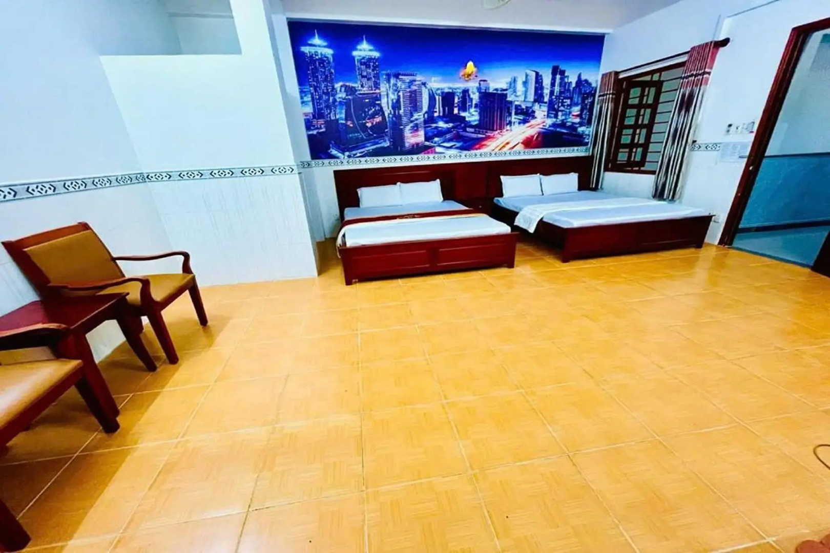Photo - Spring Hung Anh Hotel - Sân Bay TSN