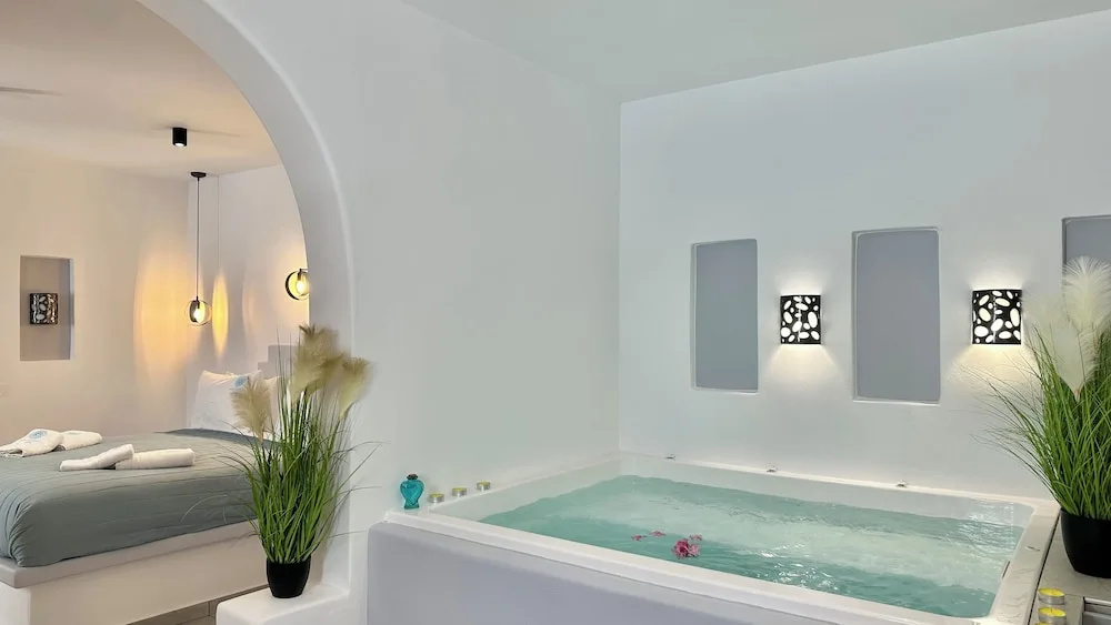 Photo - Miracles Suites by Anastasia Princess, Adults Only
