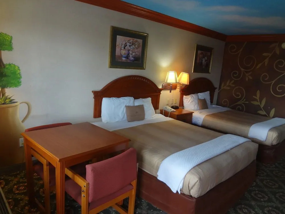 Foto - Nola Inn & Suites