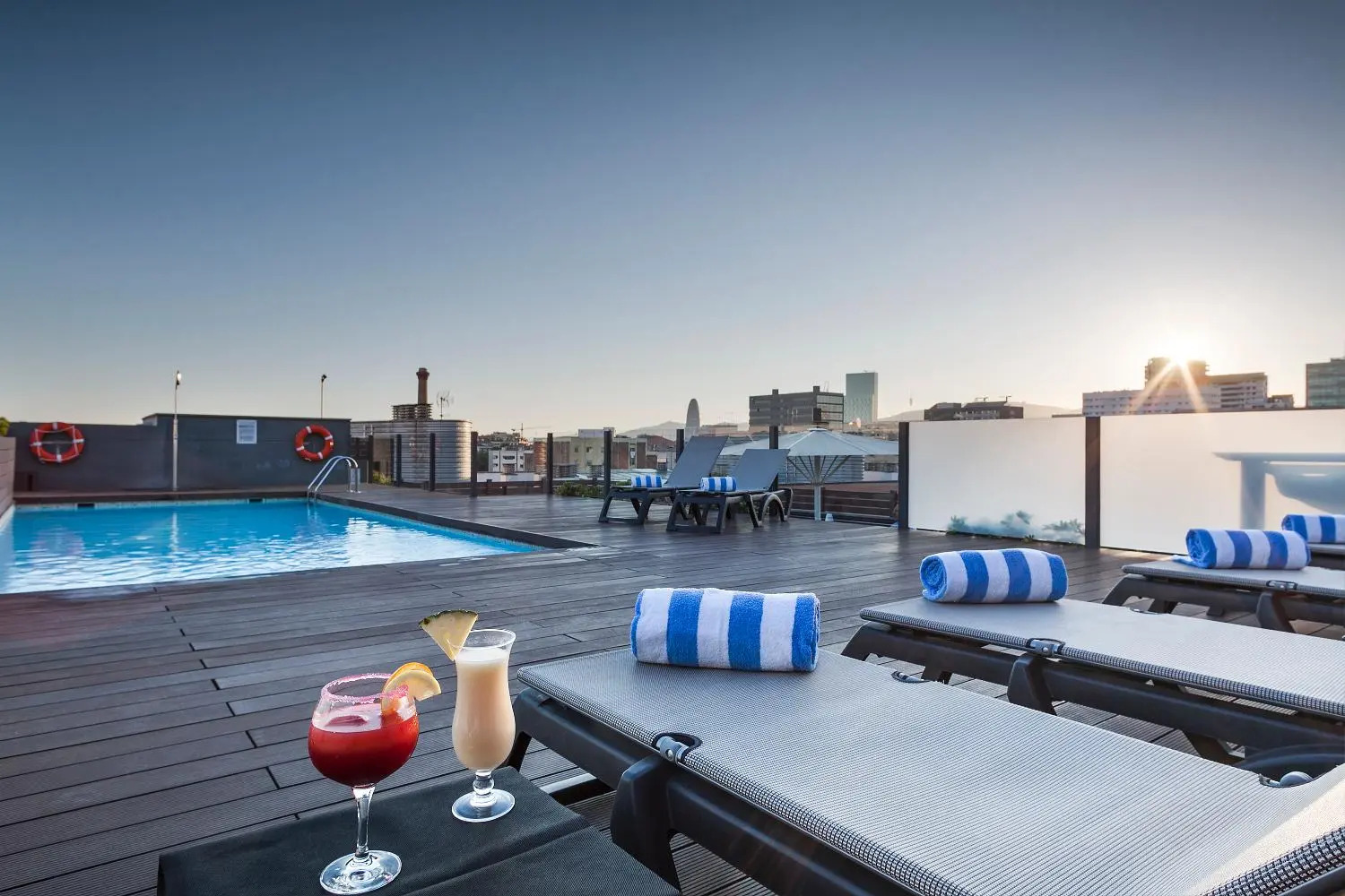 Photo - Attica 21 Barcelona Mar