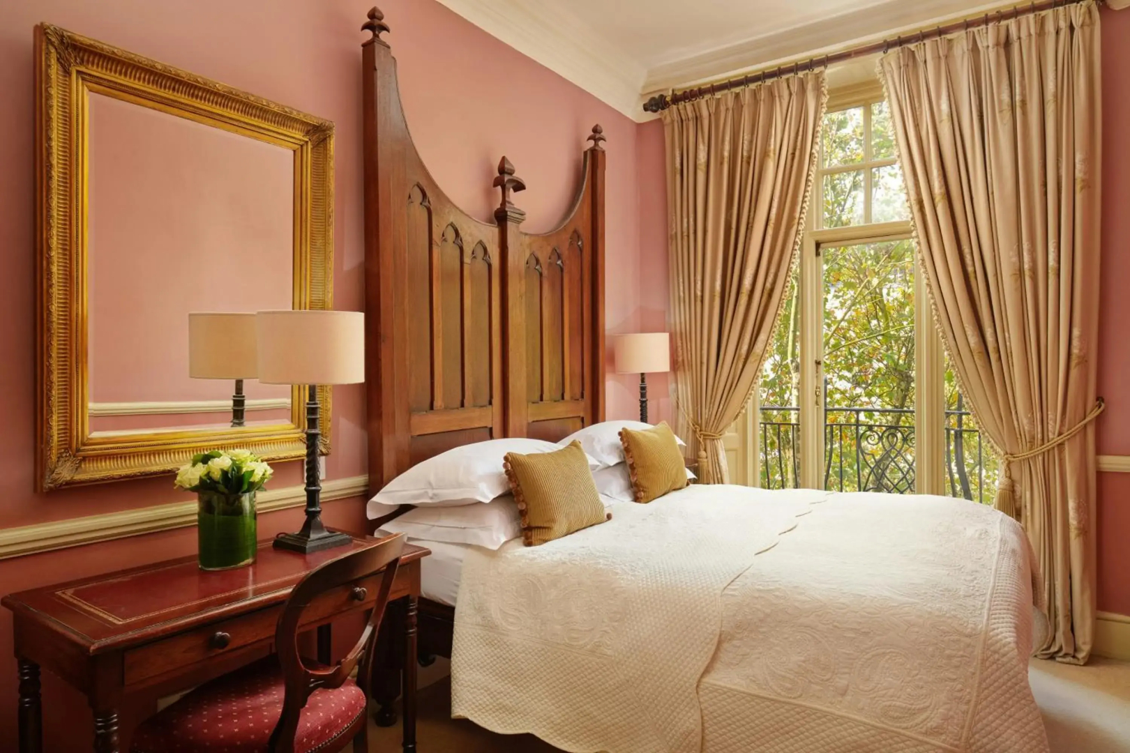 Photo - The Gore London - Starhotels Collezione