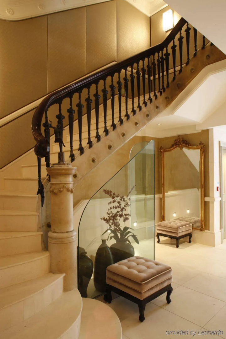 Photo - Althoff St. James's Hotel & Club London