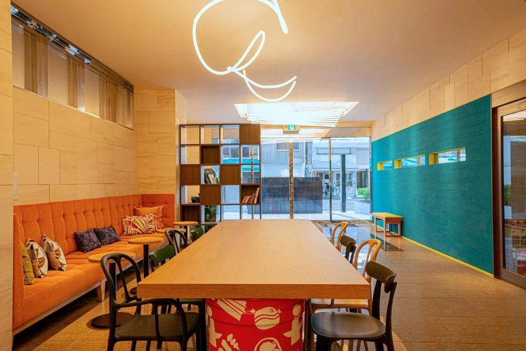 Foto - Lub d Osaka Honmachi - Near Dotonbori & Next to Hommachi Station