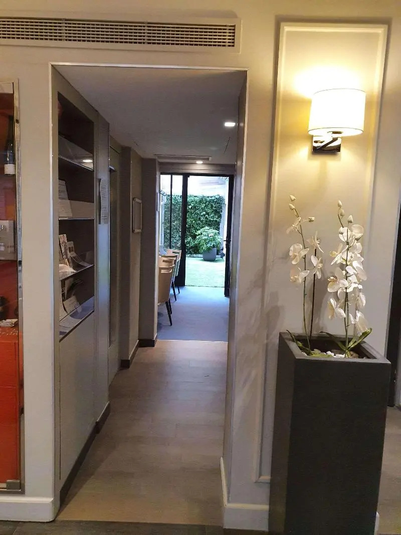 Photo - Hôtel Harvey