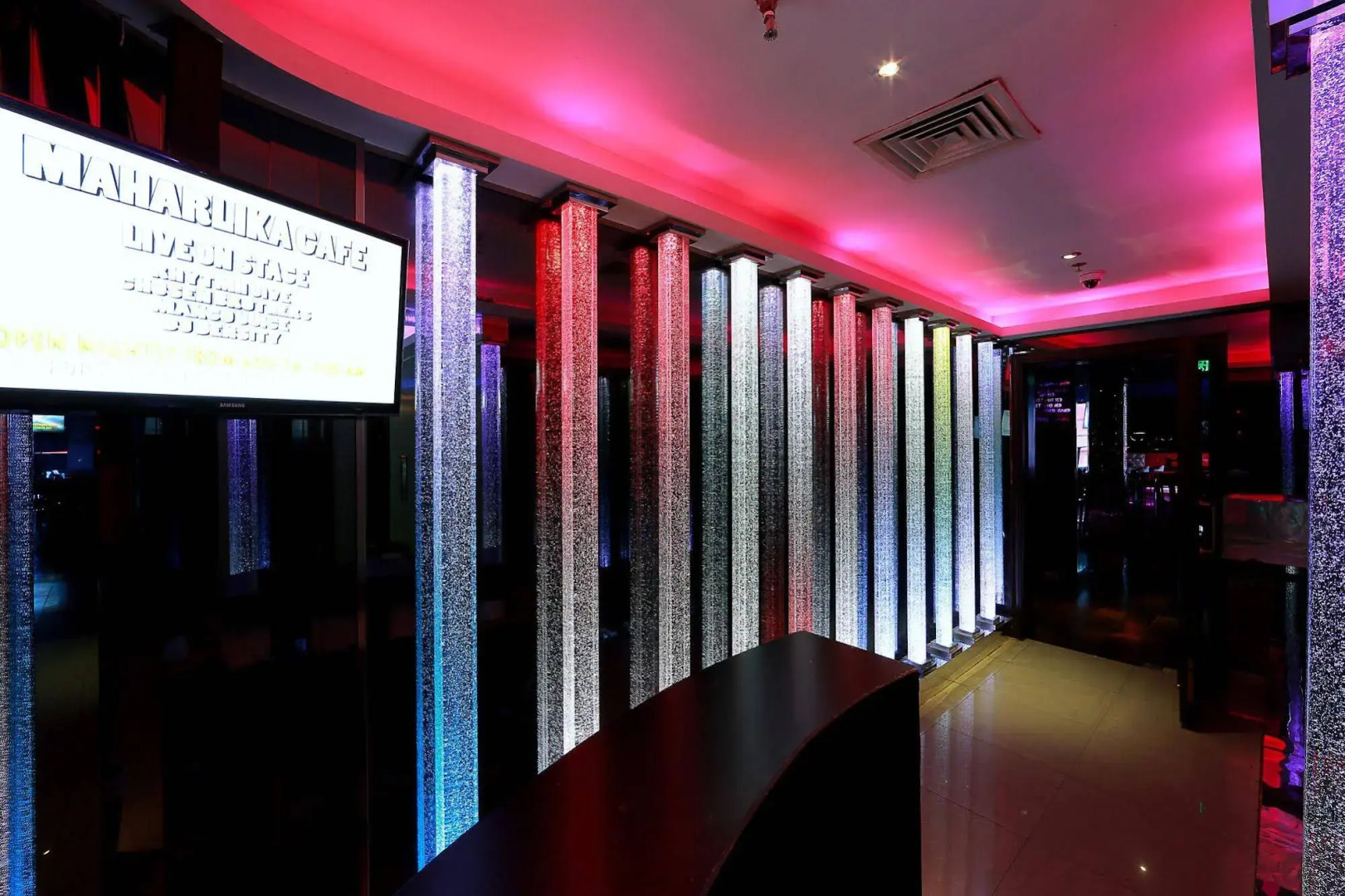 Photo - President Hotel