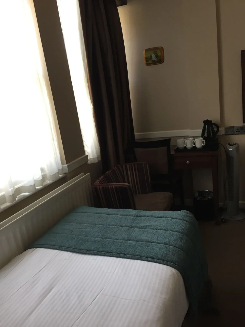 Photo - Princes Square Hotel