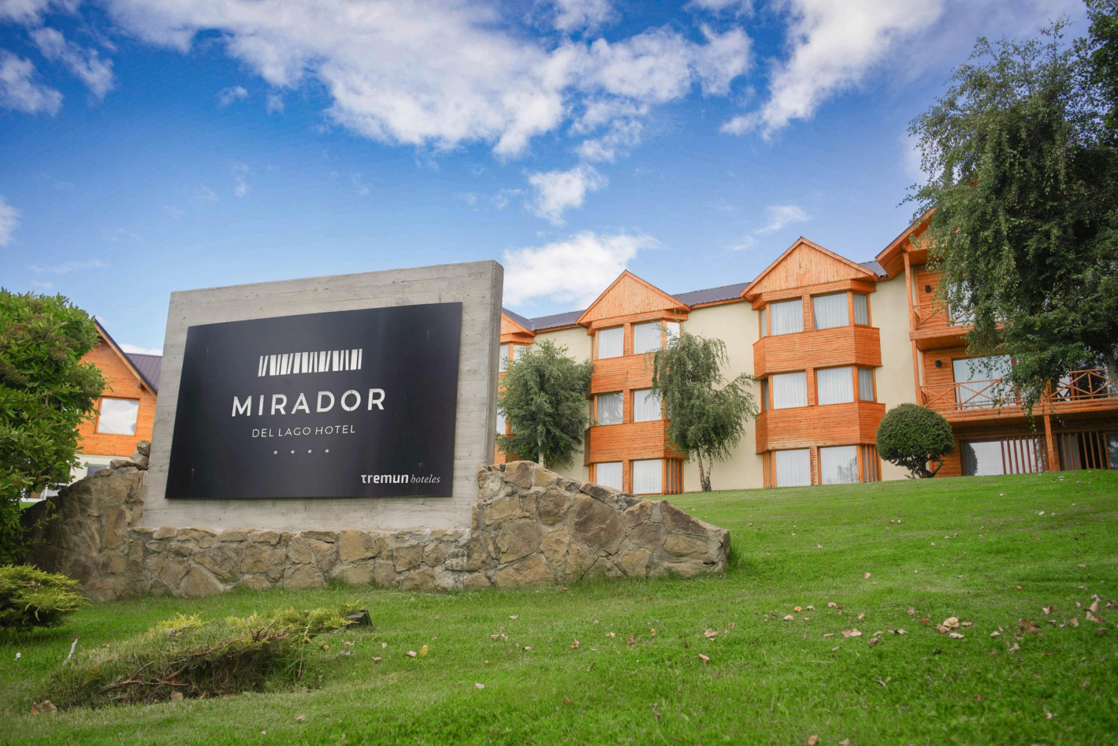 Photo - Mirador del Lago Hotel