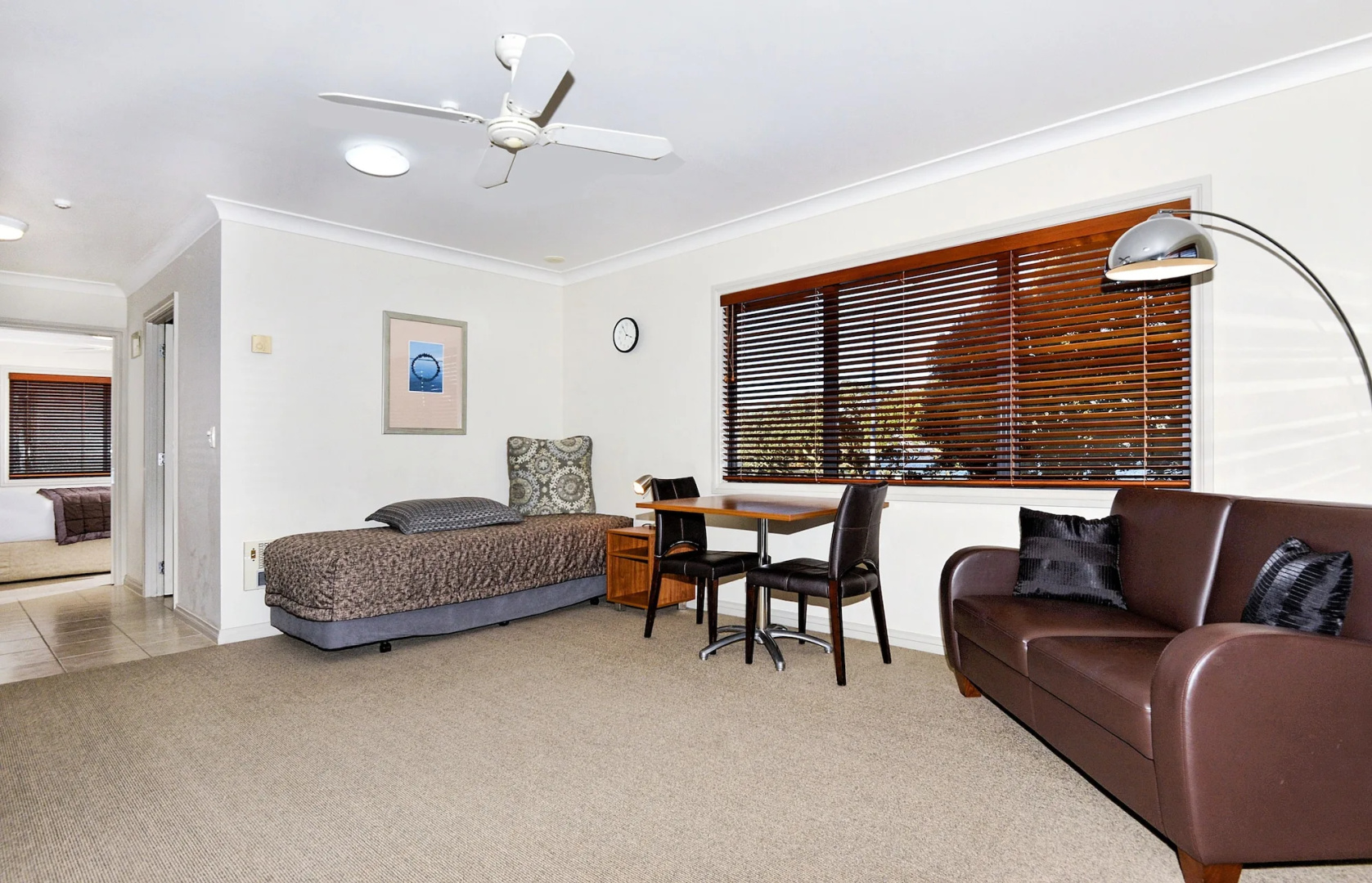 Photo - Whangaparaoa Lodge