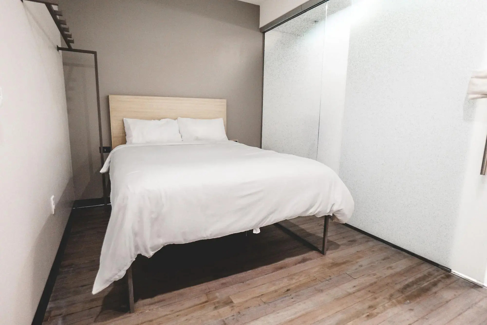 Photo - SOVA Micro-Room & Social Hotel