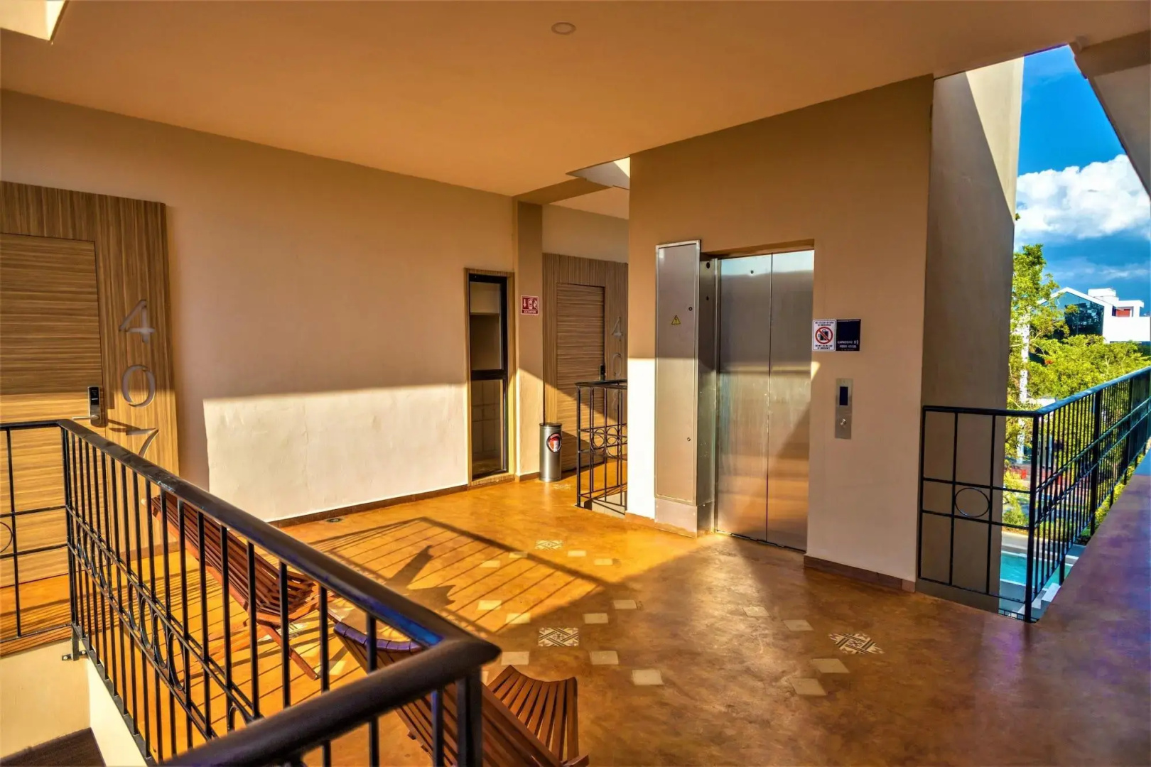 Photo - Hotel Plaza by Kavia