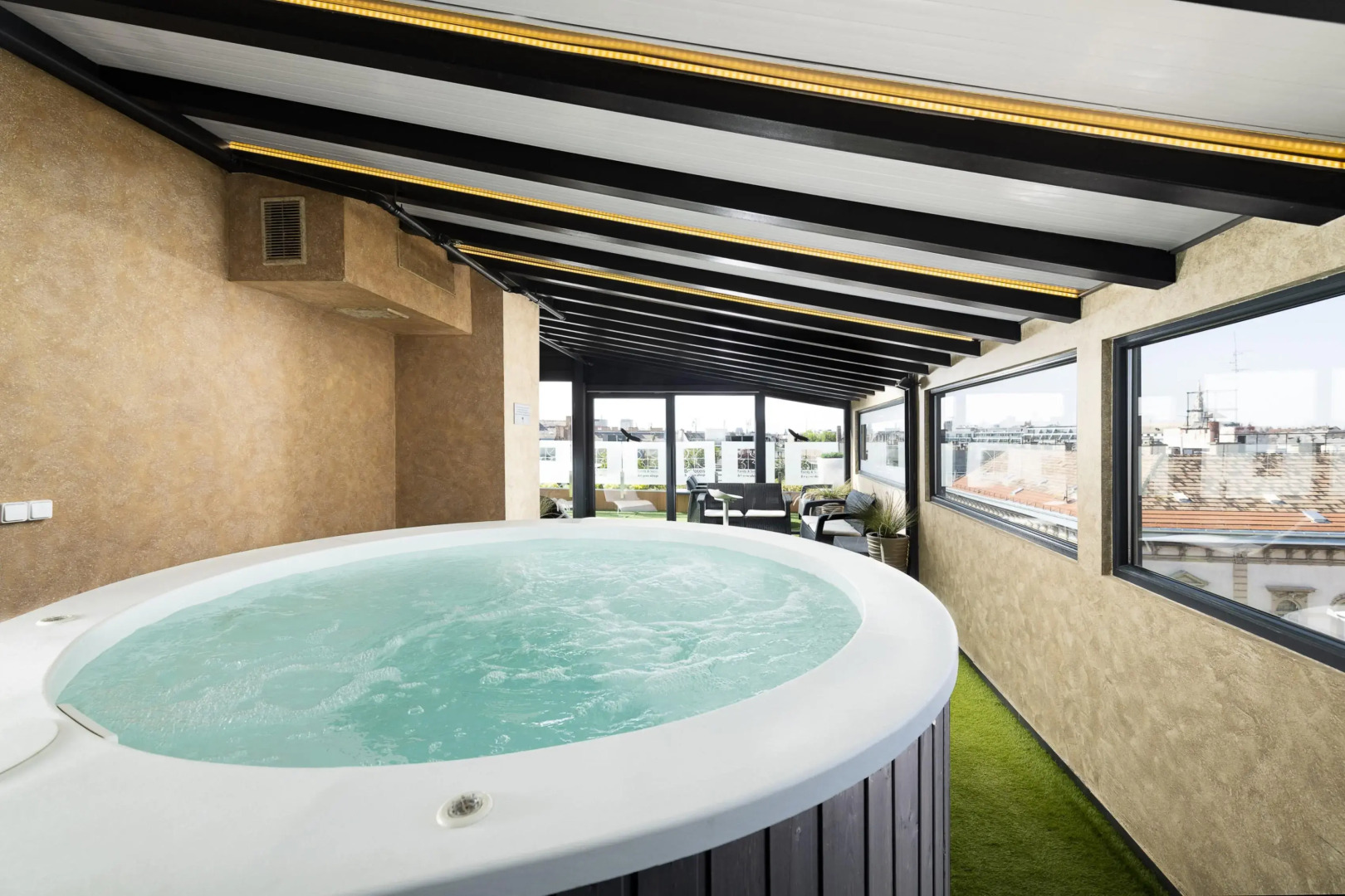 Photo - Bo33 Hotel Family & Suites