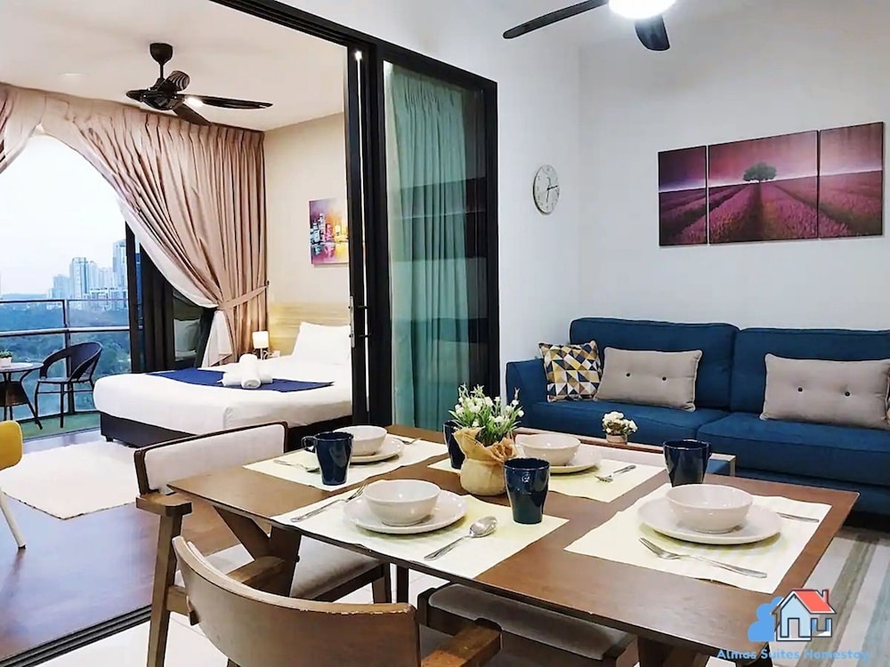 Almas Suites Puteri Harbour