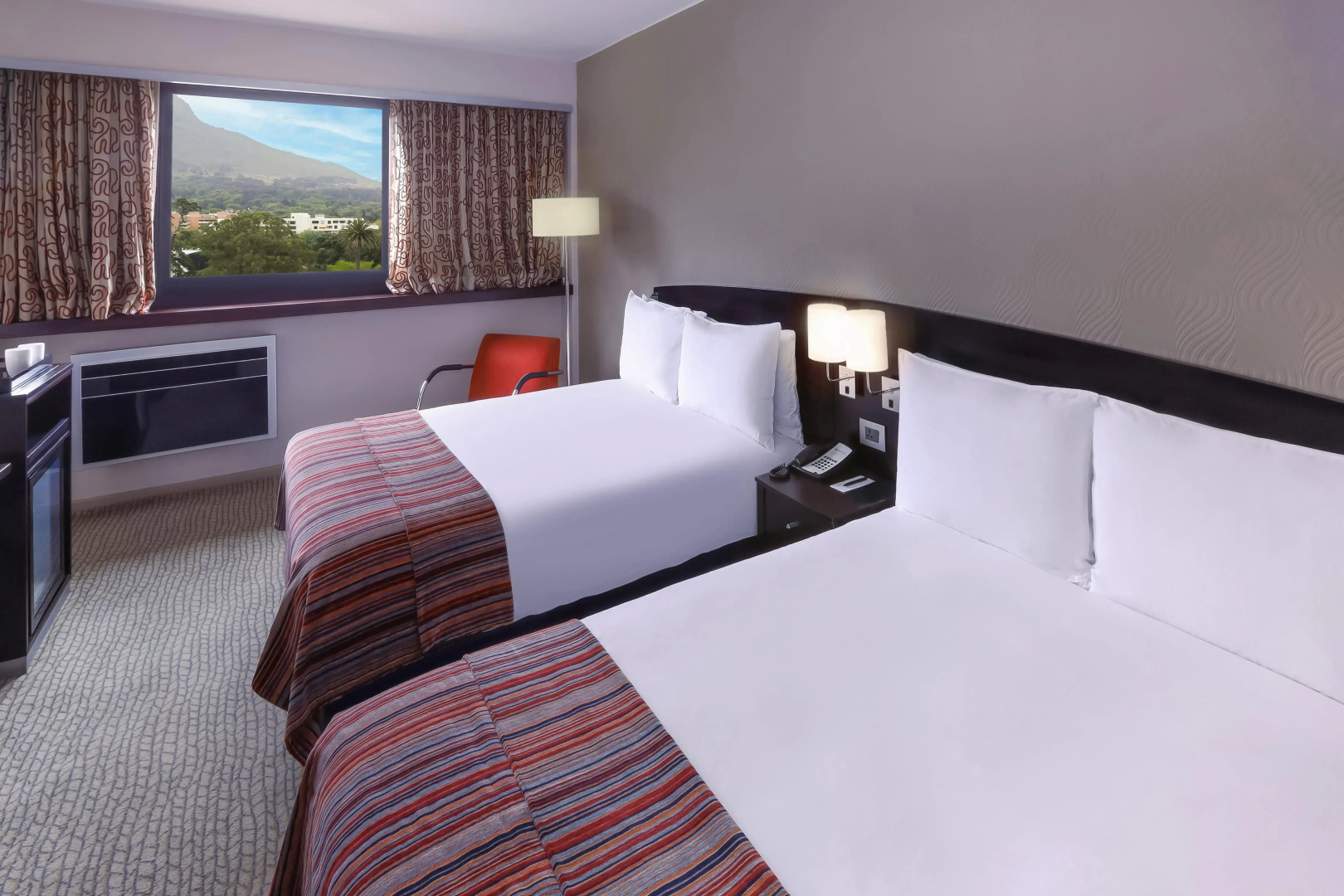 Photo - Southern Sun Newlands