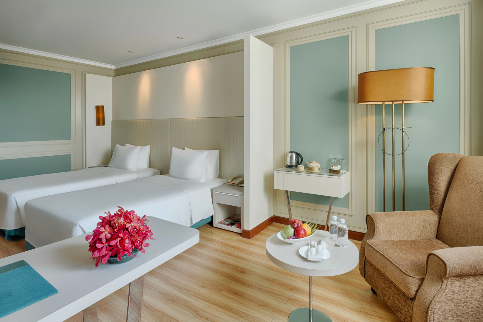 Photo - Windsor Plaza Hotel